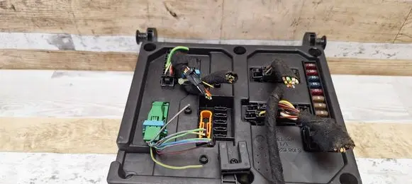 Fuse box set