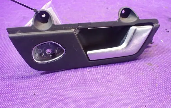 Front door interior handle