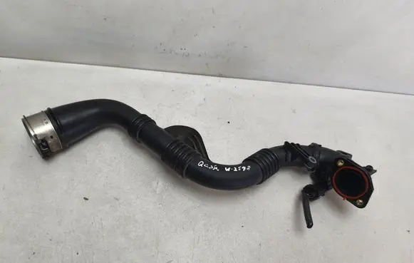 Nissan Qashqai Intercooler hose/pipe 70565154