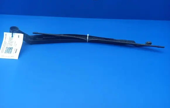 Lexus IS 220D-250-350 Front wiper blade arm LEXUSIS