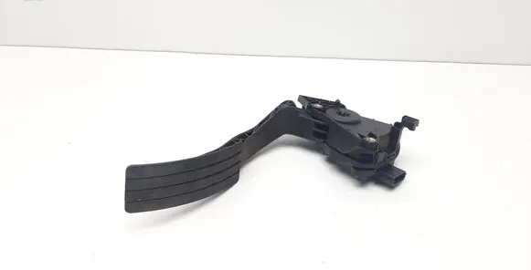Renault Captur Accelerator throttle pedal 180223454R