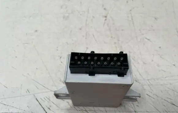 BMW 5 E39 Tow bar trailer control unit/module 5WK1025 6908767 A230203
