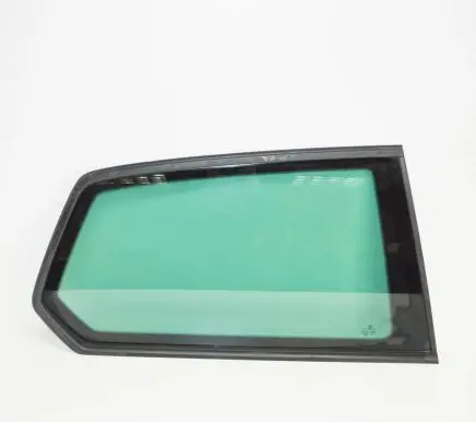 Volkswagen Golf VII Rear side window 5G3845042