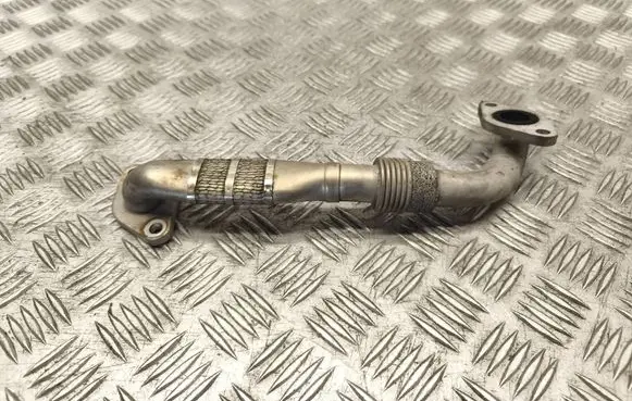 Volkswagen Touran I EGR valve line/pipe/hose 03G131521F