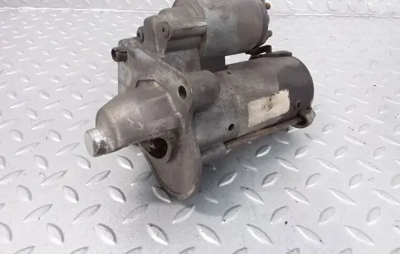 Ford Focus Starter motor 3M5T11000