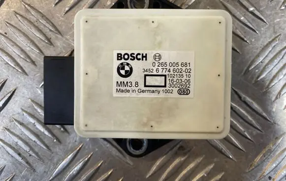 BMW 5 E60 E61 ESP (stability system) control unit 6774602 0265005681 3002692
