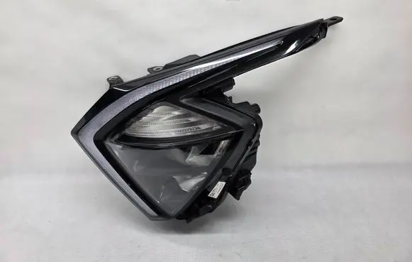KIA Sportage Headlight/headlamp 92101R2000