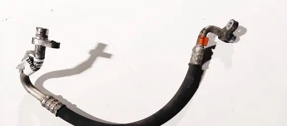 Nissan Note (E11) Air conditioning (A/C) pipe/hose 924909u100