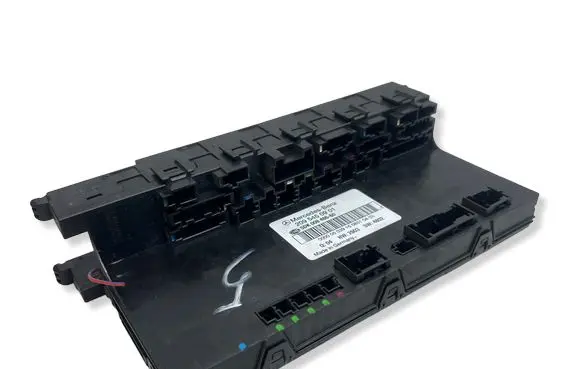 Mercedes-Benz CLK A209 C209 Fuse box set 2095450901 5DK00848660