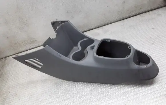 Peugeot 107 Center console