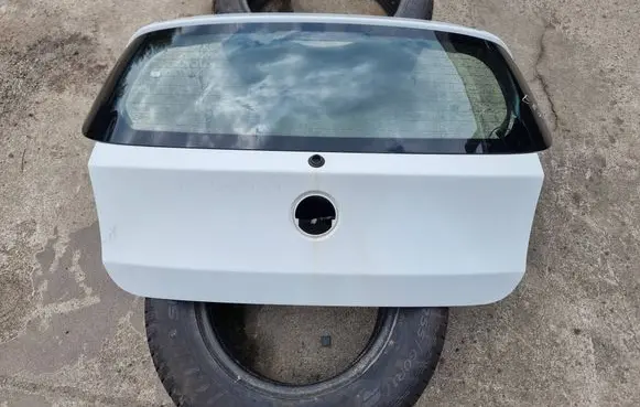 BMW 1 E81 E87 Tailgate/trunk/boot lid