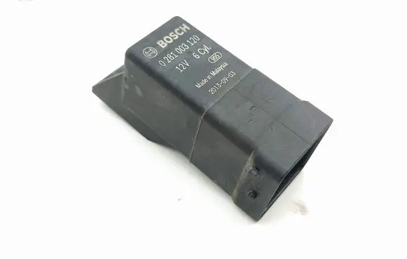 Glow plug pre-heat relay