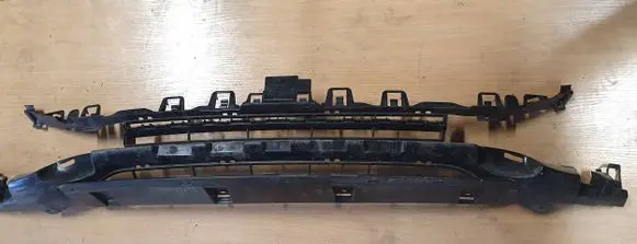BMW 4 F32 F33 Front bumper mounting bracket 15857711