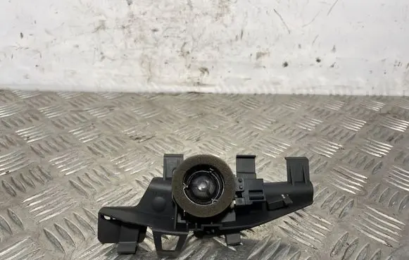 Volvo XC40 Front door high frequency speaker