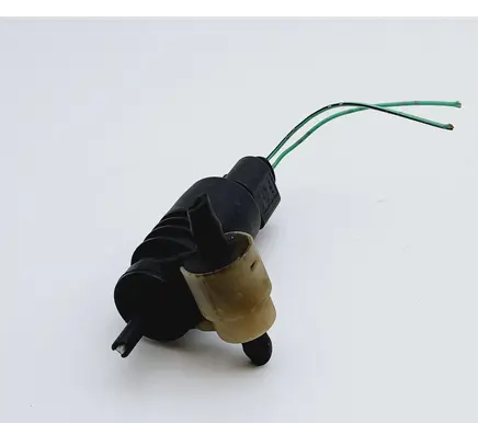 Windscreen/windshield washer pump
