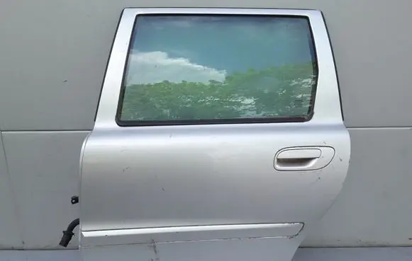 Volvo XC70 Rear door 