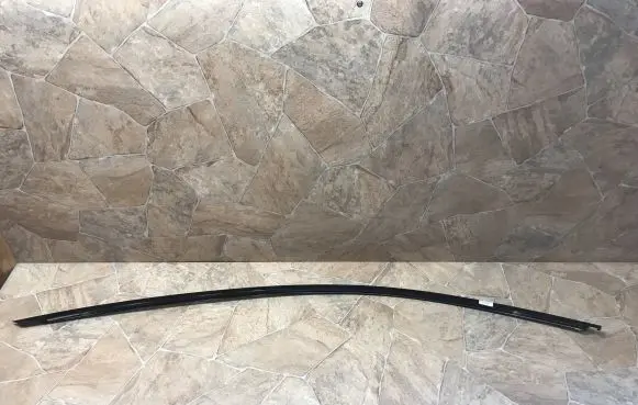BMW 7 F01 F02 F03 F04 Door glass rail 7185229