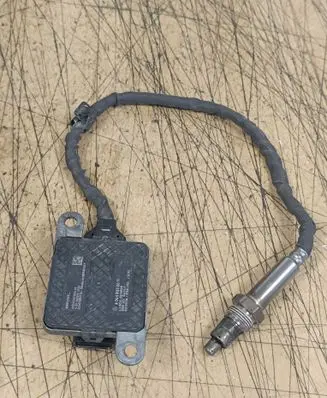 Mercedes-Benz A W177 Lambda probe sensor A0009058011