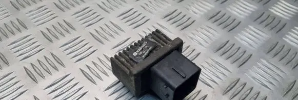 Peugeot 207 CC Glow plug pre-heat relay 9640469680 BDL1712 11067JD50A