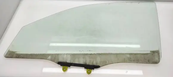 Mitsubishi Outlander Front door window glass four-door 43R00033
