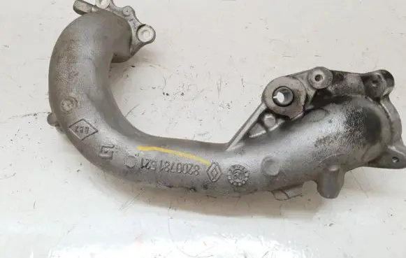 Renault Megane III Air intake hose/pipe 8200781521