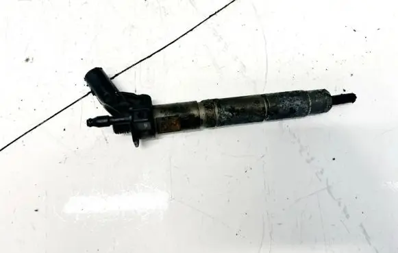 Jeep Grand Cherokee (WK) Fuel injector a642070 050720