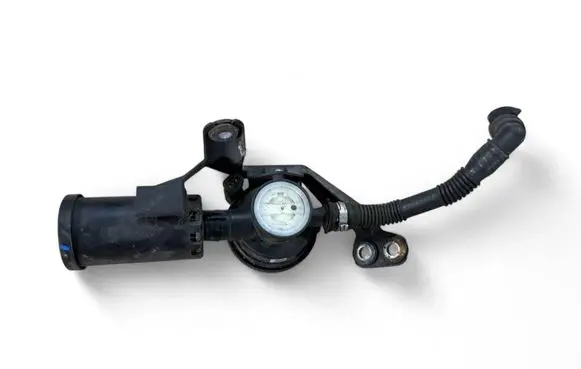 Active carbon filter fuel vapour canister
