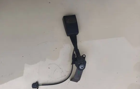 Audi Q7 4L Front seatbelt buckle 4L0857755E