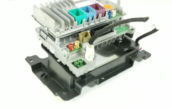 Dodge Durango III HiFi Audio sound control unit 68465284AC