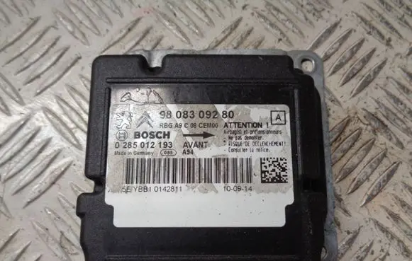 Peugeot 2008 I Airbag control unit/module 9808309280
