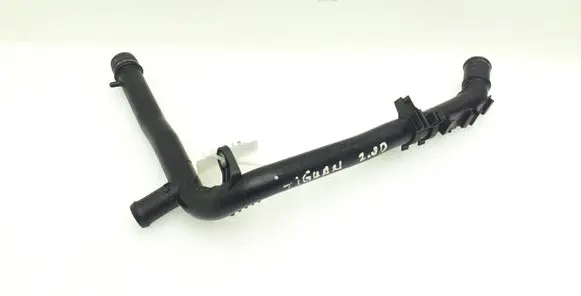Volkswagen Tiguan Engine coolant pipe/hose 03L121065AJ