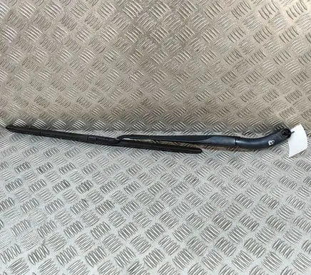SsangYong Korando Windshield/front glass wiper blade 7831137900