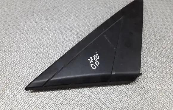 Mazda 5 Other front door trim element C2356915Y