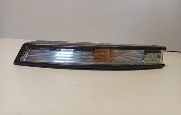 Front indicator light