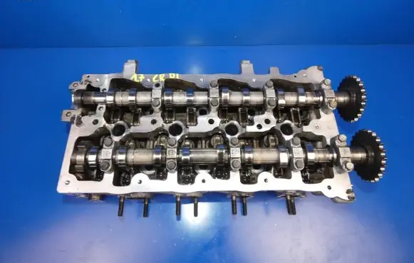 KIA Sportage Engine head 221112A200