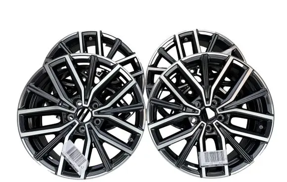 BMW X1 U11 R18 alloy rim 6891179