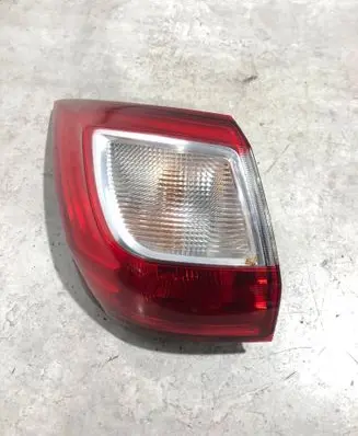 Ford C-MAX II Rear/tail lights AM5113405AE