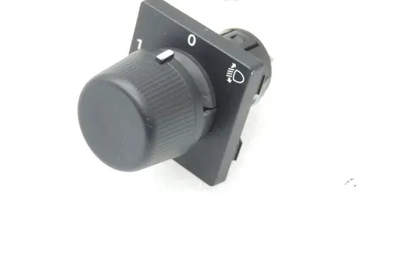 Opel Frontera A Headlight level height control switch 91143948 91145039 91145061