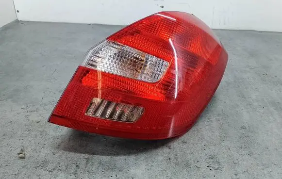 Skoda Fabia Mk2 (5J) Rear/tail lights