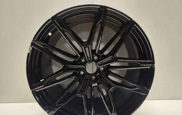 R20 alloy rim