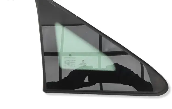 Mercedes-Benz Vito Viano W447 Front triangle window/glass 43R000016