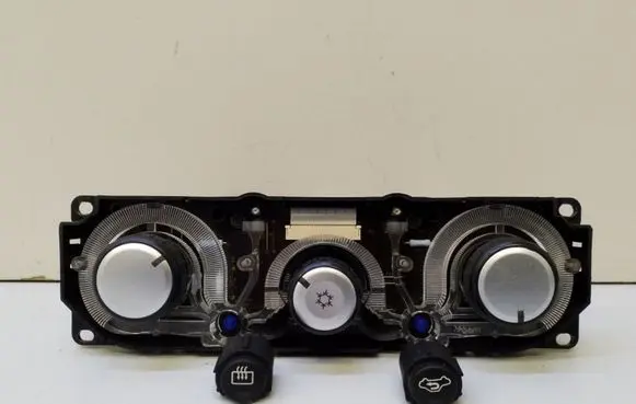 Mitsubishi Outlander Climate control unit MR979971HA CAB502A030A