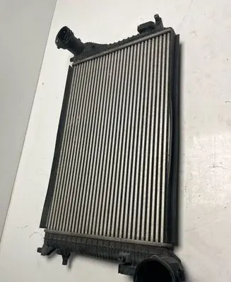 Volkswagen Golf Plus Intercooler radiator 1K0145803H