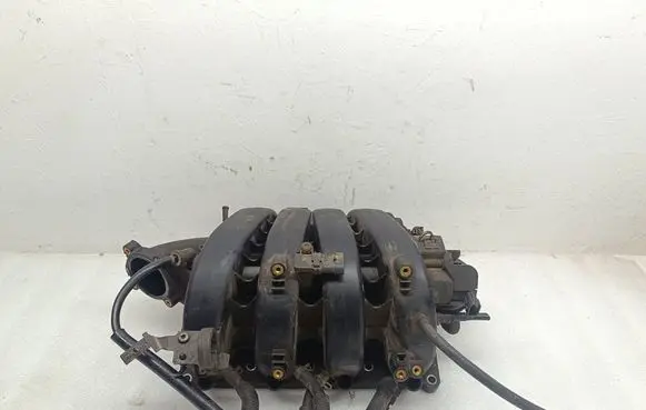 Opel Zafira B Intake manifold 55563685 000739 1024773S01