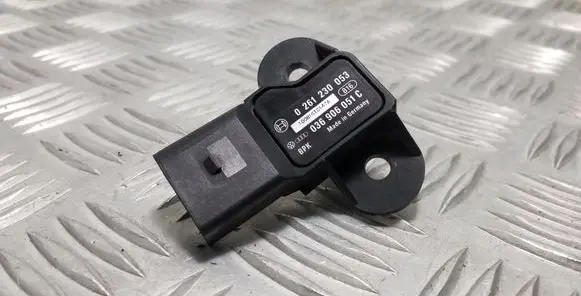 Audi A5 Sportback 8TA Air pressure sensor 036906051C 0261230053