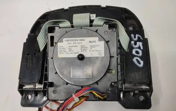 Mercedes-Benz S W221 Head unit multimedia control A2218704310 A2218212251 A2214420268