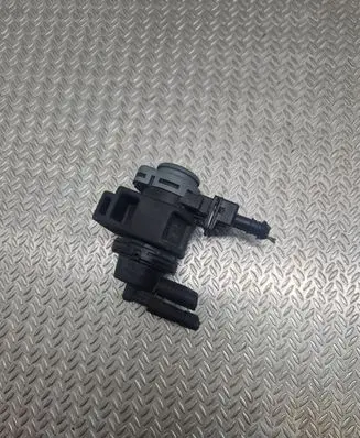 Renault Master III Vacuum valve 8200575400