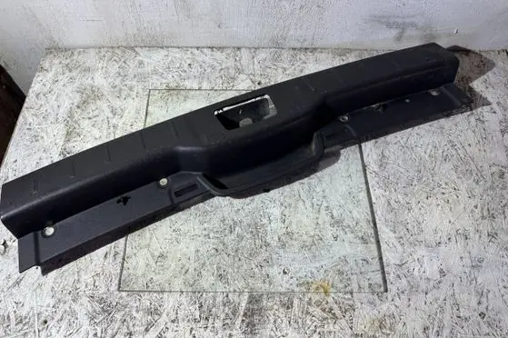 Volvo V50 Trunk/boot sill cover protection 09486875