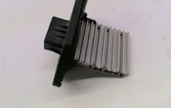 KIA Rio Heater blower motor/fan resistor 7L20C