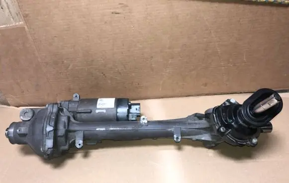Volkswagen PASSAT B8 Steering rack 5Q1423062N VWADE12S 090824307141